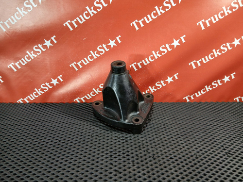 Кронштейн цилиндра подъема кабины