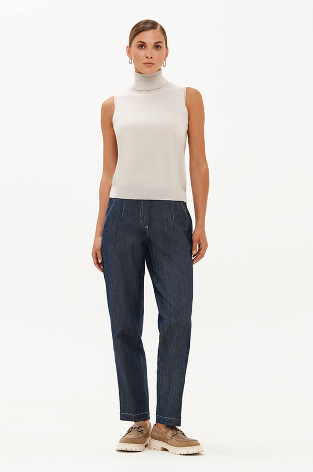 23393 Жилет женский (жемчужный)