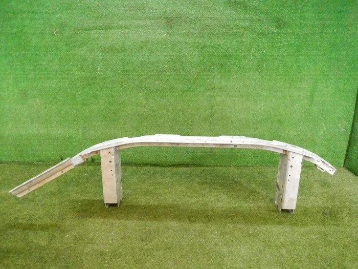 Усилитель передний BMW X7 G07 (2019-н.в.)