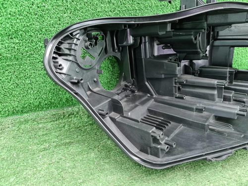 Корпус фары правый BMW X5 G05 (2018-2023) Laser