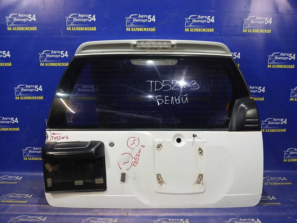 Дверь пятая SUZUKI ESCUDO 2000