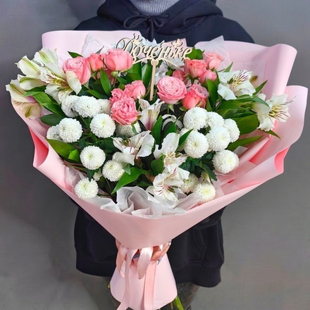 Авторский букет в розовой гамме