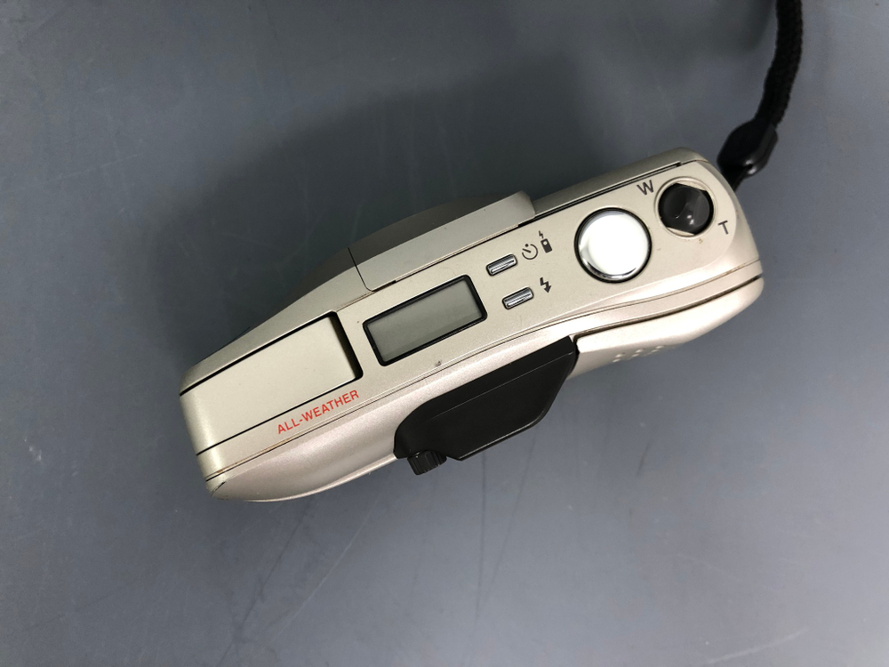 Olympus MJU Zoom 140