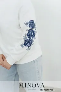 Свитшот 2501-молочный-синий Minova