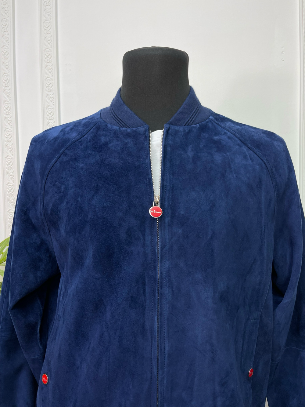 Замшевая куртка Kiton