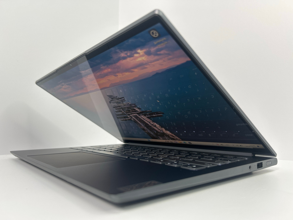 Ноутбук Lenovo Yoga Slim 7 Pro 14IHU5 (82NC000XRU) 14"/Intel i5-11300H/RAM 16 GB/SSD 512 GB/ Iris Xe Graphics/2880x1800/IPS/Windows 11/Подсветка кл-ры: LED/серый. Состояние: B1