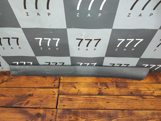 Накладка двери передней правой Lexus RX 3 08-15 Б/У Оригинал 7507148030