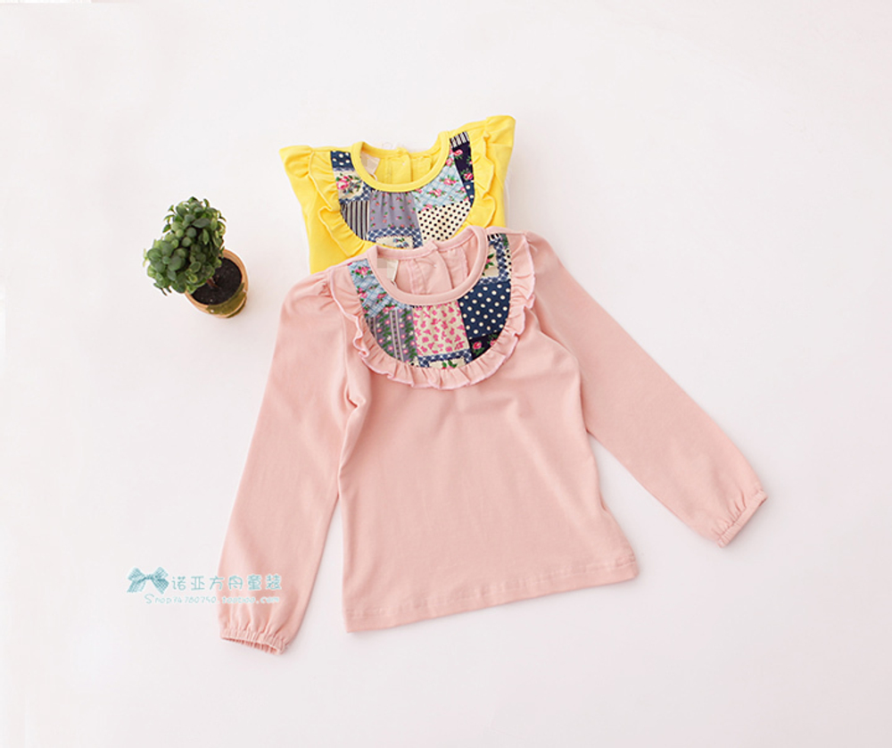 Лонгслив детский с оборкой и кокеткой в стиле пэчворк