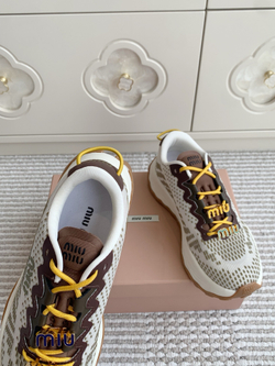 Miu Miu Sneaker
