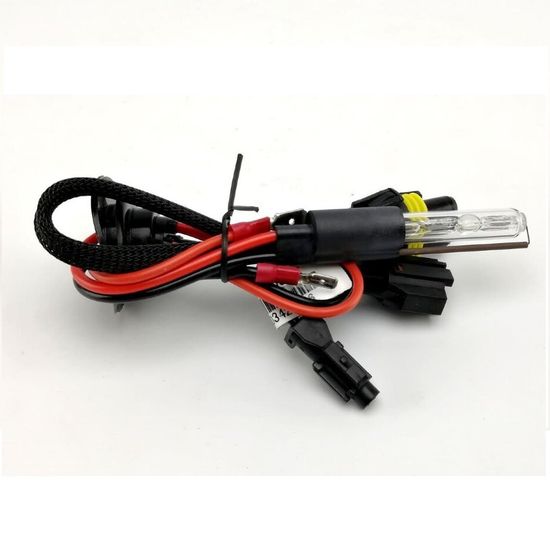 Ксеноновая лампа в линзу G3 AMP