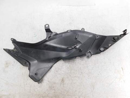Пластик боковой левый Honda NC700X RC63 83701-MGS-D300.