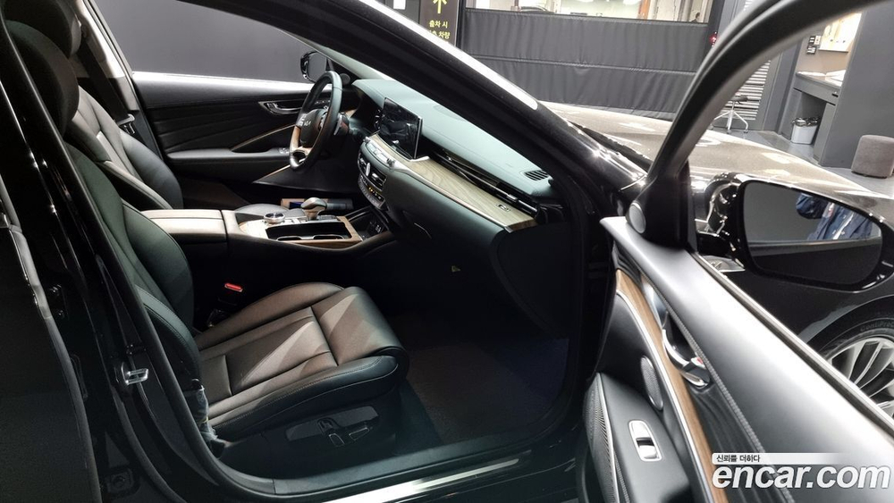 Kia The New K9 (Quoris/K900) 2 Generation 3.8 GDI AWD (04.2022)