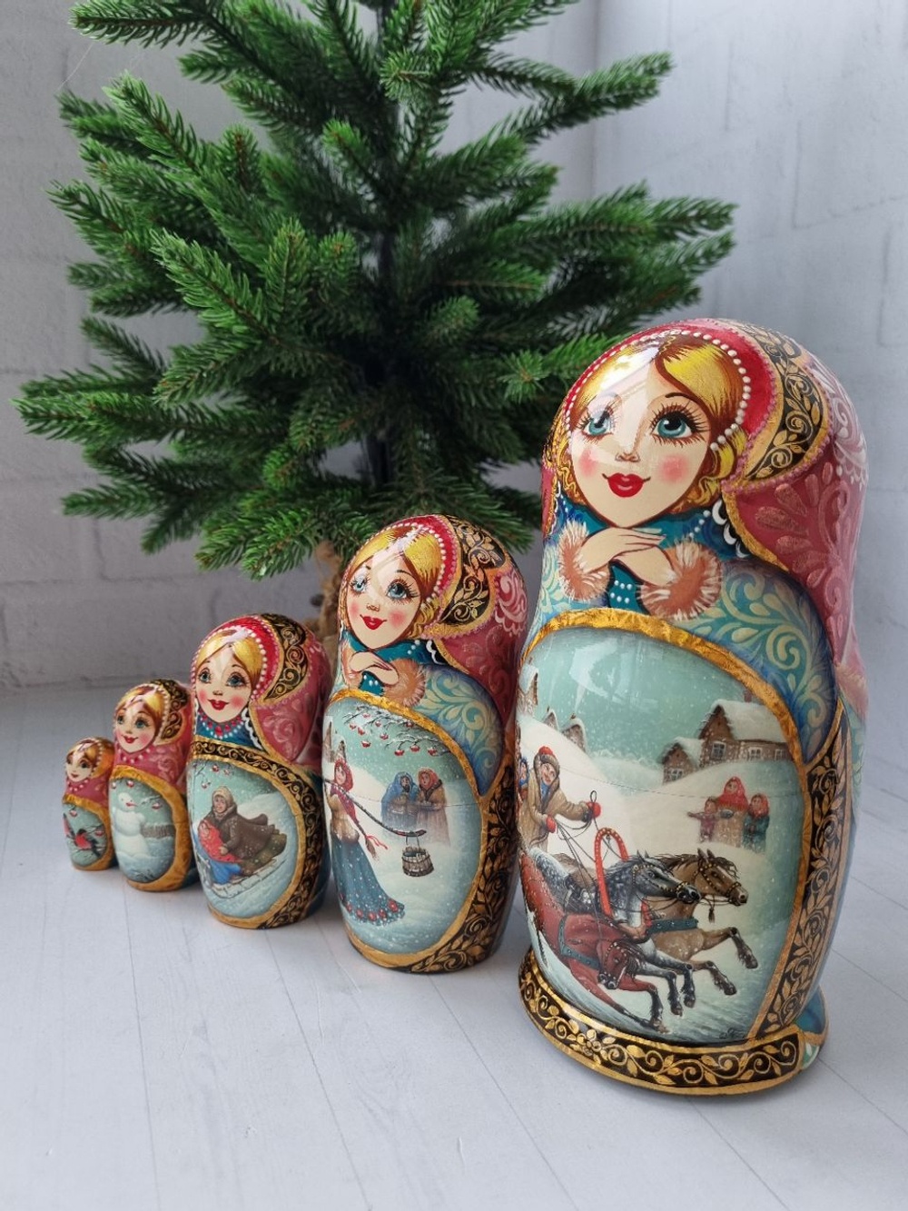 Матрешка 18см "Русская зима" 5 мест