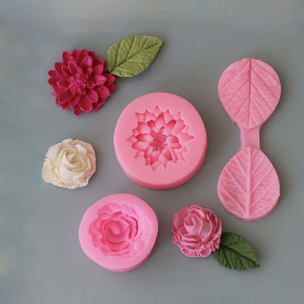 Молды силиконовые в наборе 3 шт "Коллекция 3. Хризантема, дикая роза и листик " разноцветные / Формы для цветов из мыла, воска, эпоксидной смолы и гипса