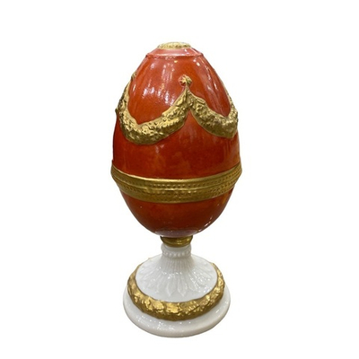 Яйцо красное маленькое