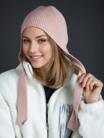 Чепчик шапка женский на завязках на осень