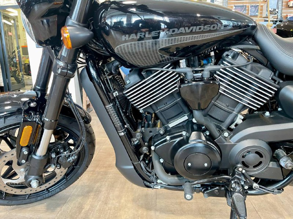 Harley-Davidson Street Rod (2017)