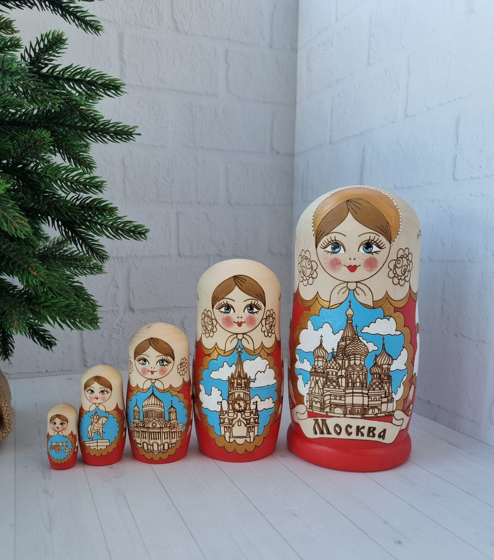 Матрешка Москва жжёнка 5 мест 18см