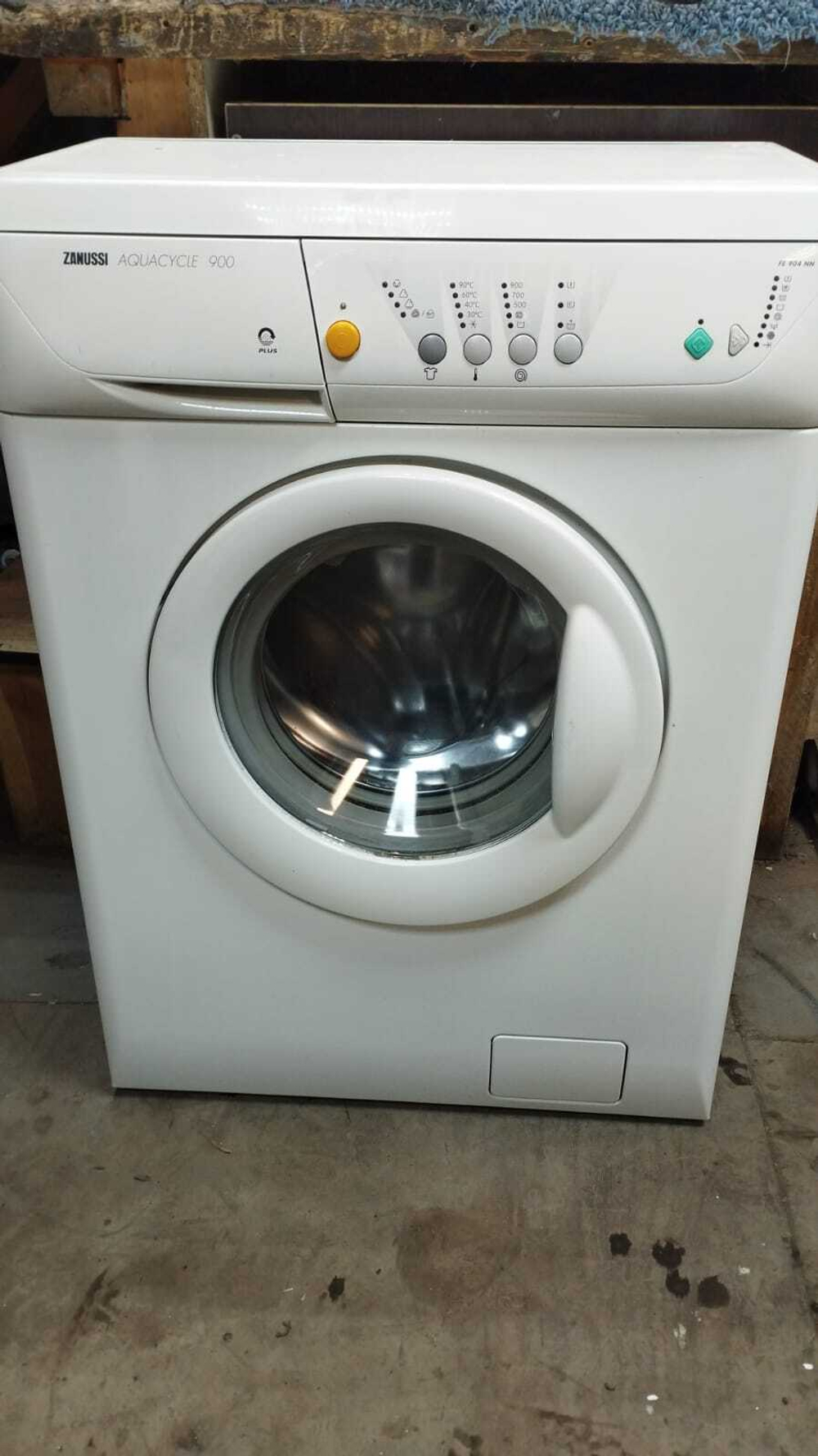 Стиральная машина Zanussi FE 904 NN Б/У