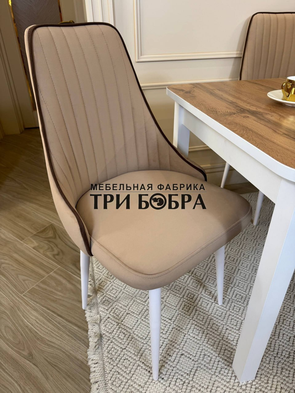 Большой кухонный стол "МАКСИ" дуб вотан и стулья "Сорренто" 4 шт