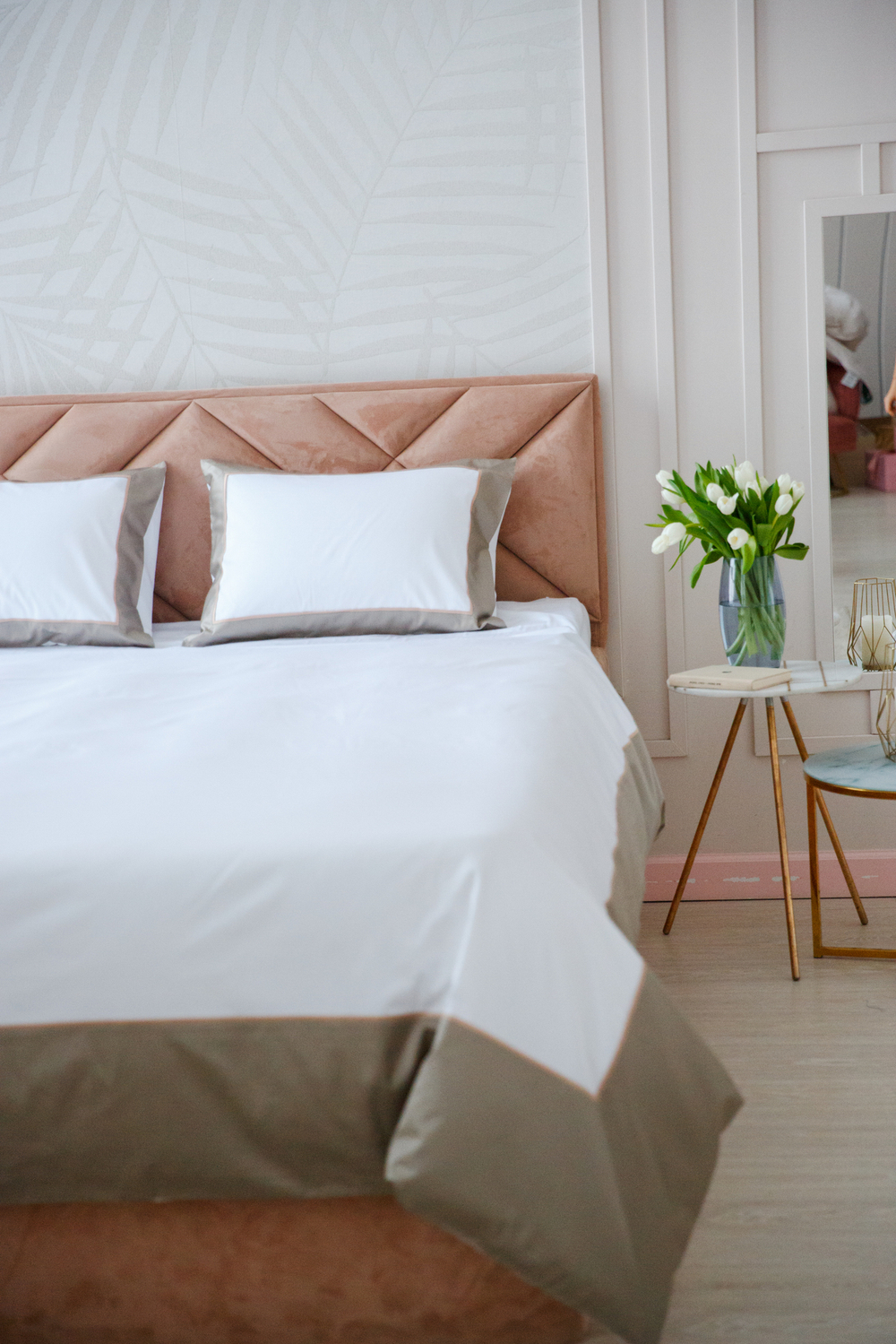 Постельное белье 2 спальное евро Сlaire&Caroll Frame белое с оливково-бежевым