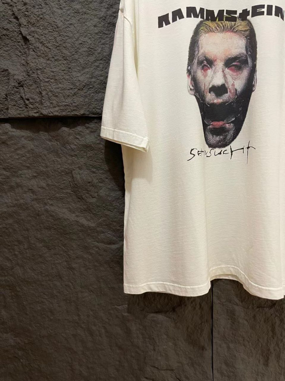 Футболка Vetements
