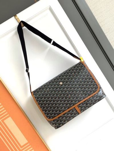 Goyard Capetien MM Messenger Bag