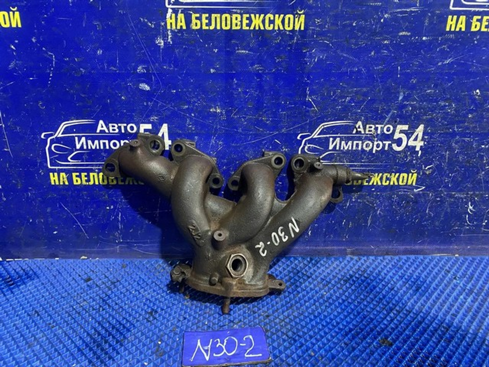 Коллектор выпускной NISSAN R'NESSA 1997