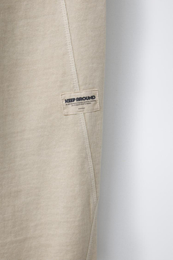 ZARA БРЮКИ-ДЖОГГЕРЫ С НАШИВКОЙ, ПЕСОЧНЫЙ