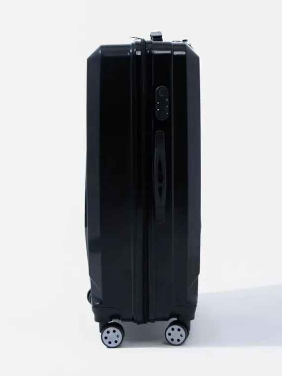 Чемодан большой 28", кодовый замок, цвет чёрный