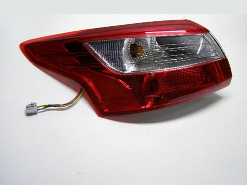 Фонарь задн. в сб. Ford Focus III лев. наруж. /седан/ (COMPONENT)