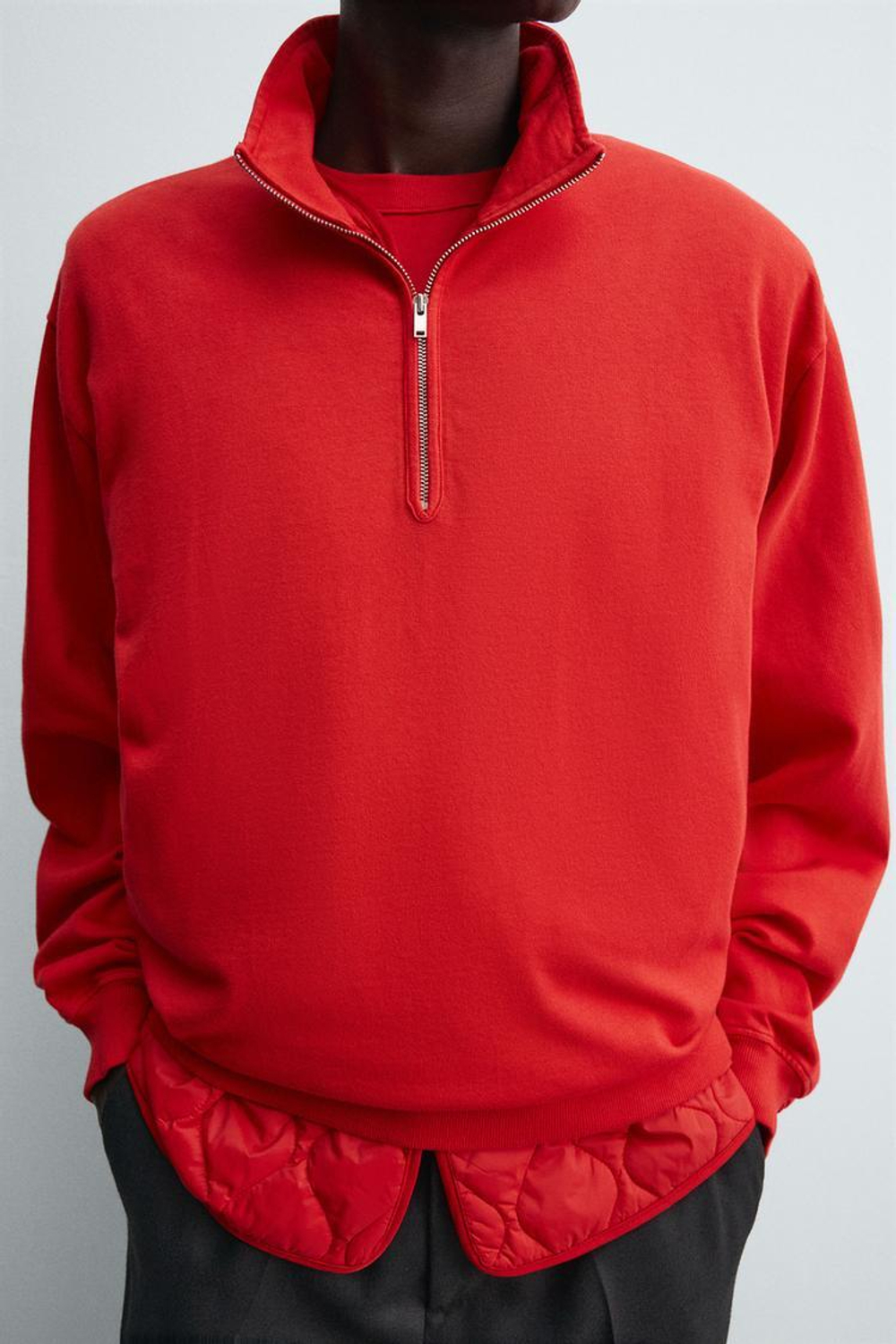 ZARA ТОЛСТОВКА С ВОРОТНИКОМ НА МОЛНИИ, КРАСНЫЙ