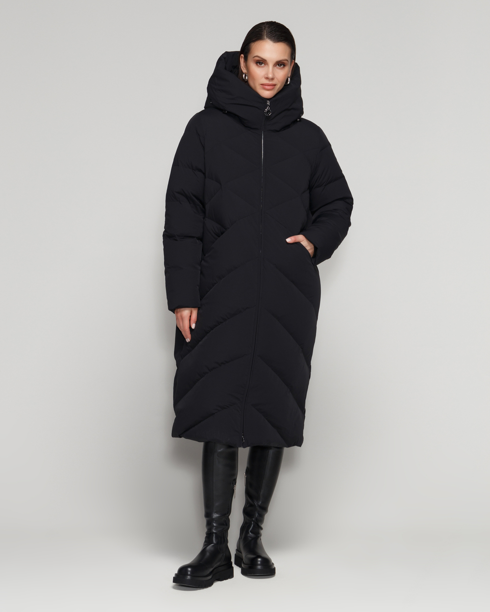 291.W23.001 пальто женское BLACK
