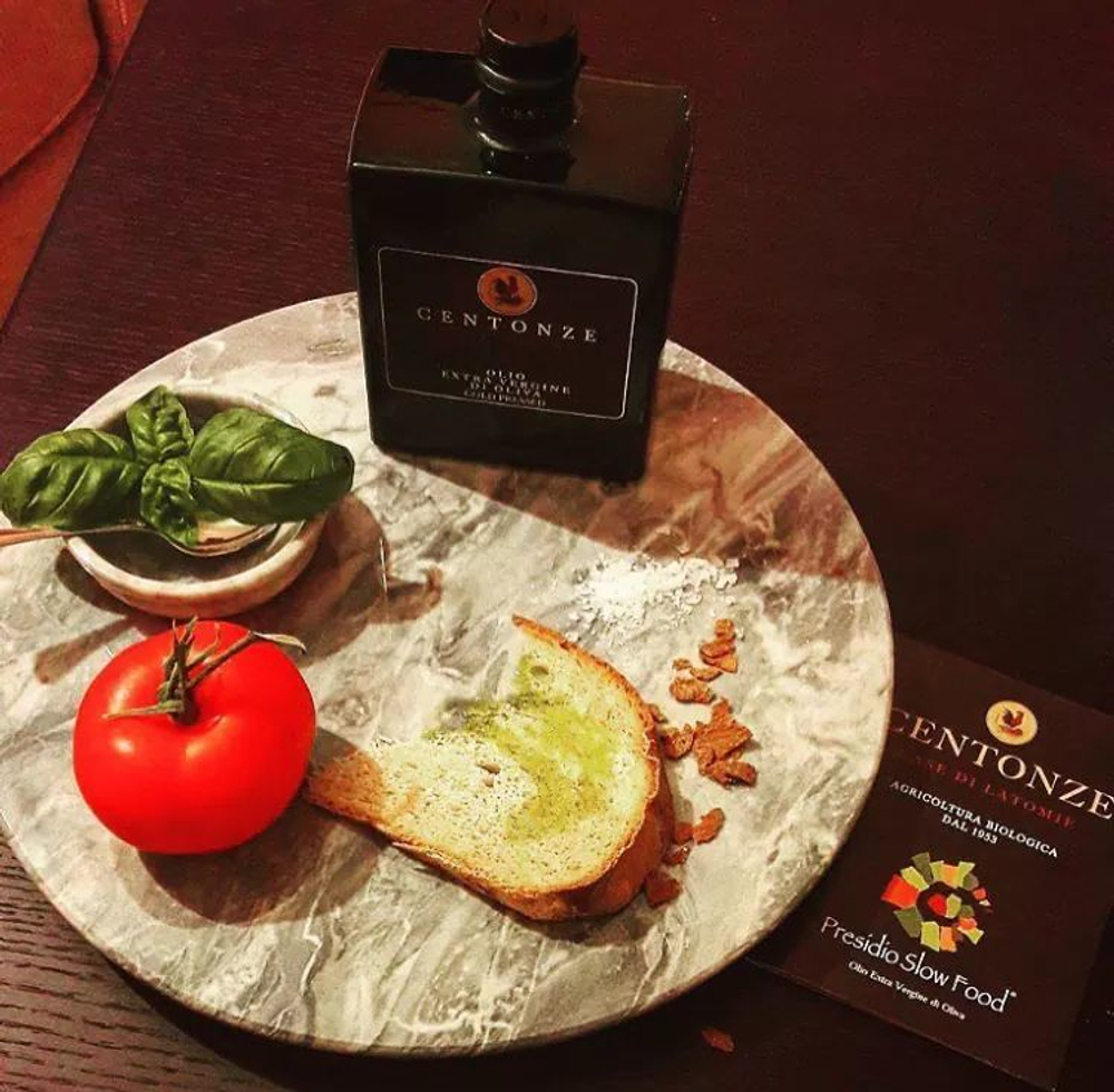 Оливковое масло CENTONZE Case Di Latomie, Reserva, Extra Virgin, темная бутылка 500 мл Италия