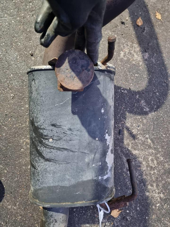 Глушитель Infiniti QX56 QX80 (2010-2017)