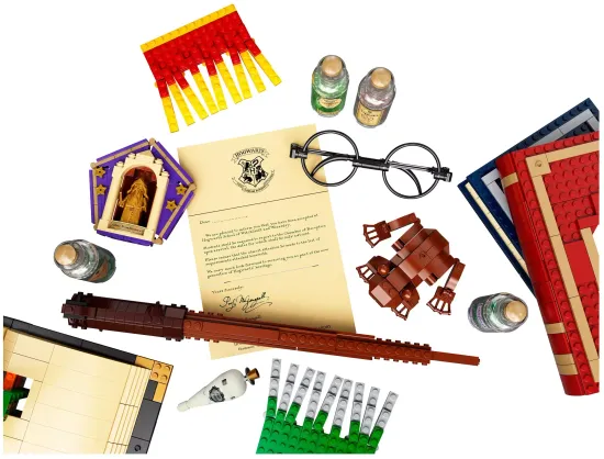 LEGO Harry Potter 76391 Символы Хогвартса: коллекционное издание