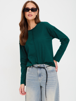 Легкий трикотажный лонгслив со швами наружу