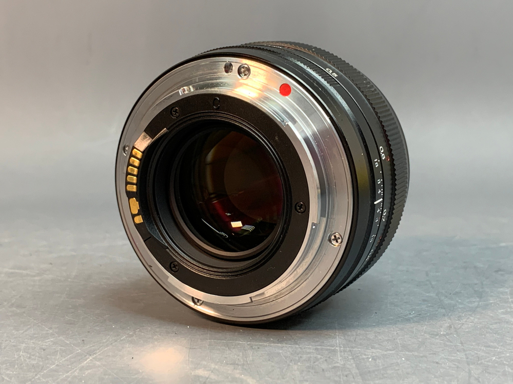 Carl Zeiss Planar T* 1.4/50mm ZE Canon EF