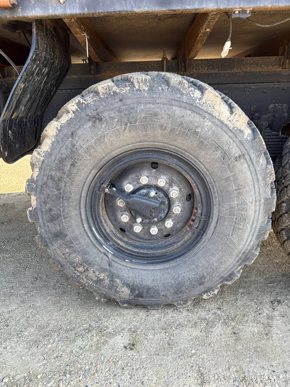 КамАЗ 43118 6x6 Бортовой с КМУ 438240-02 (Дизельный, 11,8 л, 300 л.с., МТ)