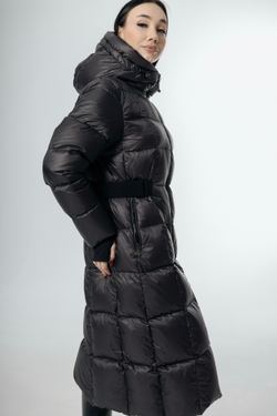 Женский пуховик с натуральным наполнителем - гусиный пух