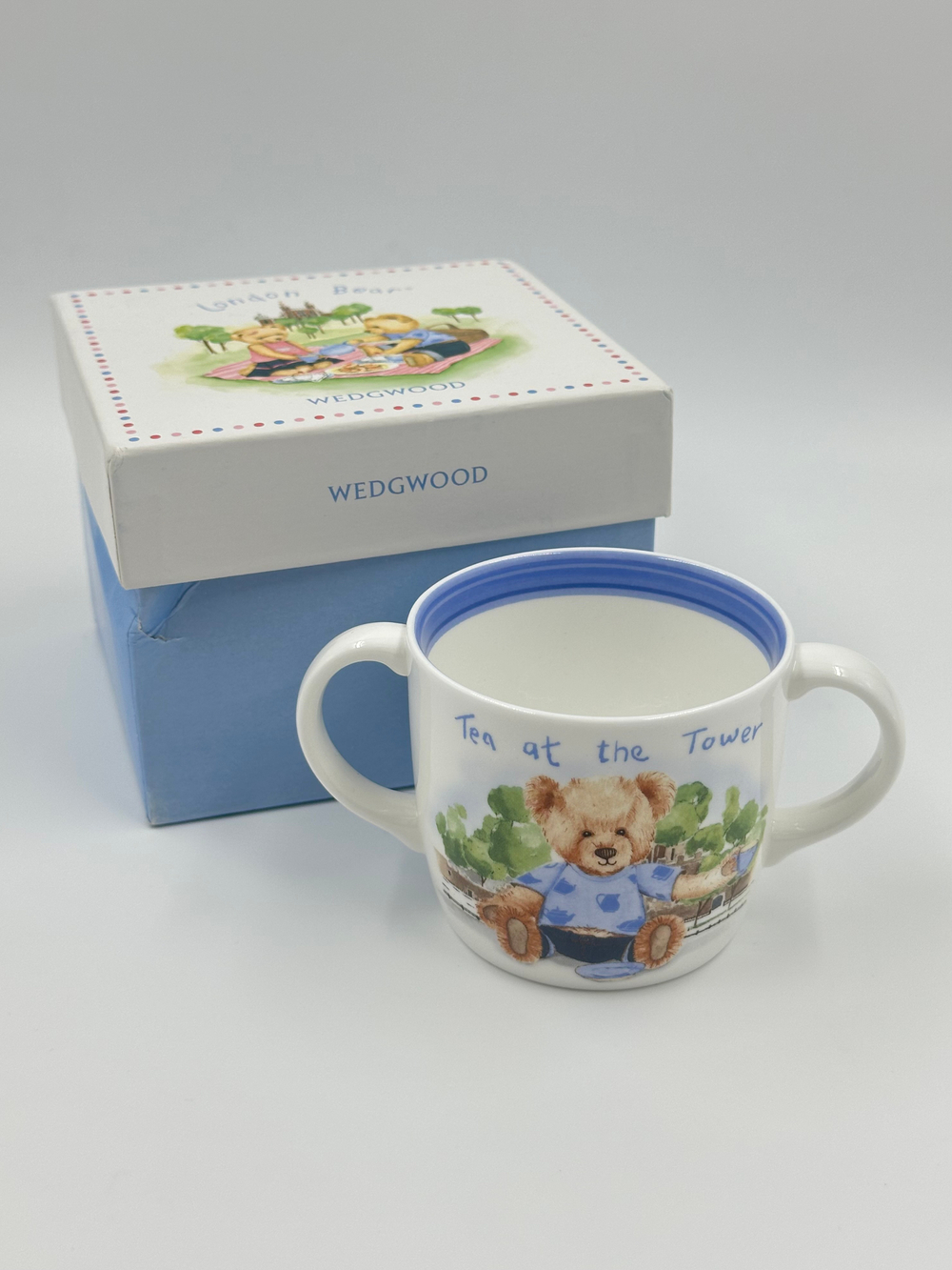 Кружка Wedgwood London Bear