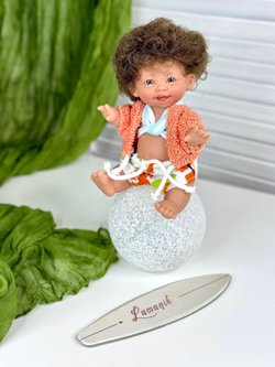 Кукла LAMAGIK виниловая 18см Gestitos Surfero (406A1)
