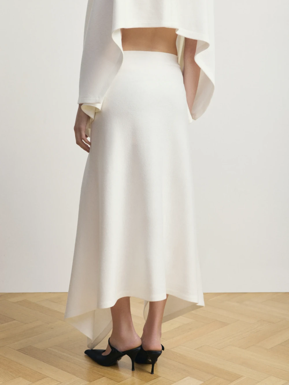 Юбка «Asymmetry» молочный