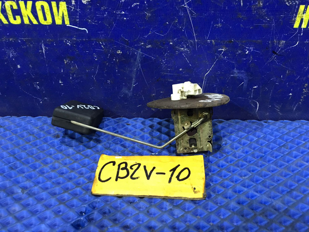 Датчик уровня топлива MITSUBISHI LIBERO 1999