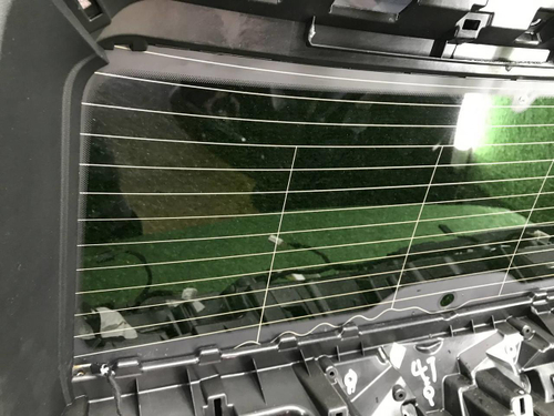 Стекло крышки багажника JAECOO J8 (2024-н.в.)