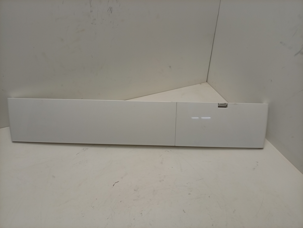 WLF24271CE/02 кт31 Нижняя декоративная панель панель для стиральных машин Bosch б/у