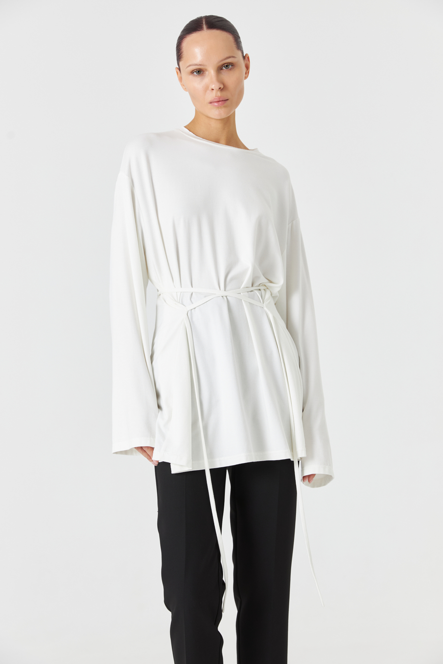 Лонгслив с завязками