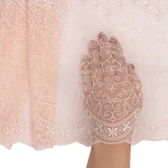 Вышивка на сетке бежевая/стразы 25 см, Китай