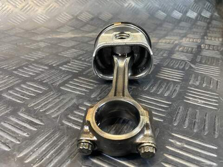 Поршень с шатуном KTM 250 Duke 2020