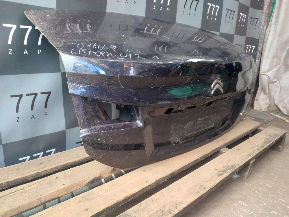 Крышка багажника Citroen C4 2 10-19 Б/У Оригинал 9802560580